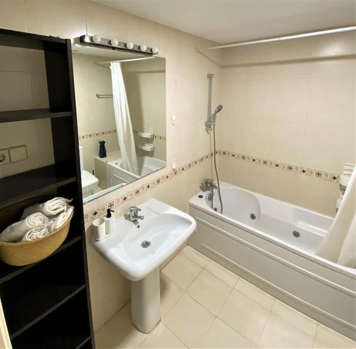 Apartamento Klimatyczny Loft I Egzotyczny Basen *